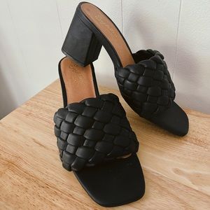 Seychelles Connoisseur Braided Leather Chunky Block Heeled Sandals in Black 7